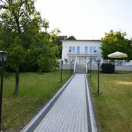Ewilla- Apartman Wojcieszyce